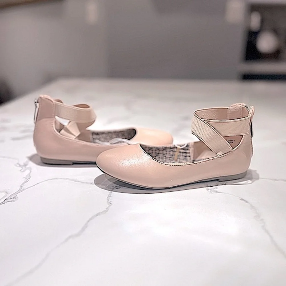 Daisy Fuentes Pink Esther Criss Cross Strap Ballet Flats, Little Girl’s Size 13